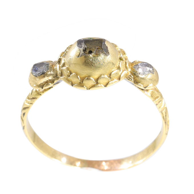 Exclusive Renaissance Elegance: A 500-Year-Old Diamond Ring by Artista Desconhecido