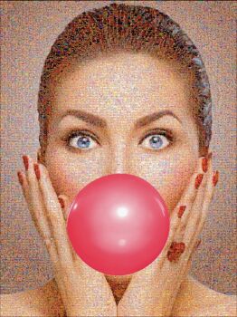 Bubble me rouge by Joël Moens de Hase
