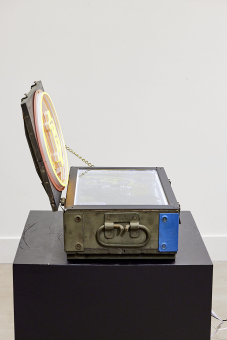 Bitcoin treasure box by Phantom Art