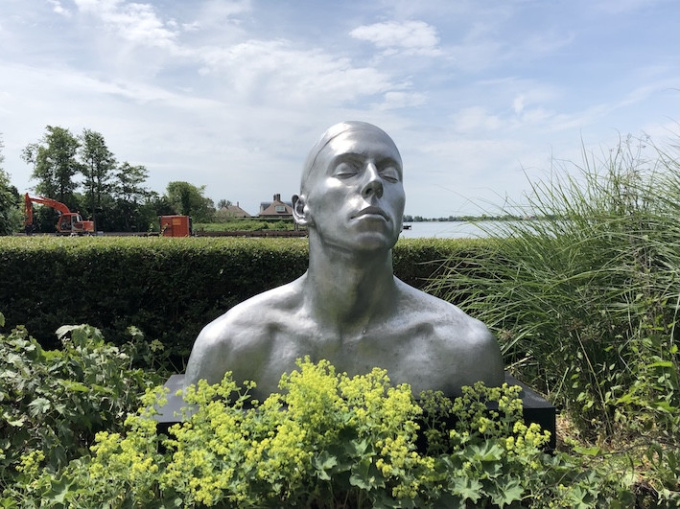 The Swimmer (APIII) by Coderch and Malavia
