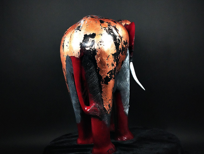 Boss Elephant by Theo Mackaay