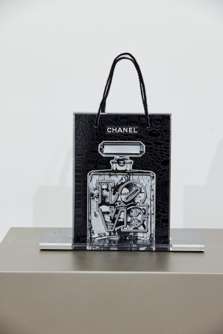 Bottle in the bag amour Minnie by Fred Meurice