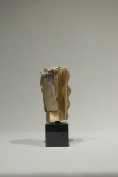 Little abstract head no. 10 - In Stock by Thomas Junghans