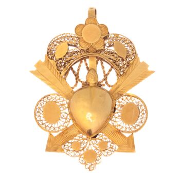 Late 18th Century Georgian arrow pierced heart locket pendant in gold filigree by Artista Sconosciuto