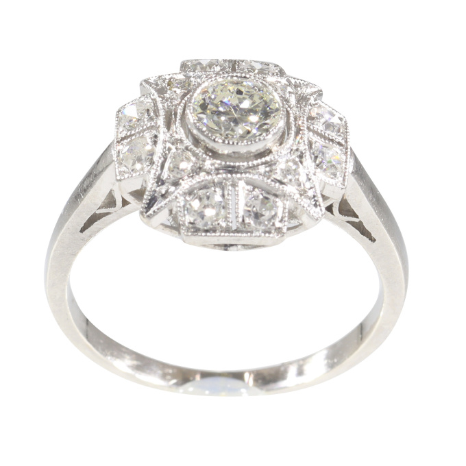 Vintage 1920's Art Deco diamond engagement ring by Artista Desconhecido