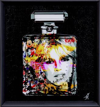 Bottle Magic Snow White by Fred Meurice