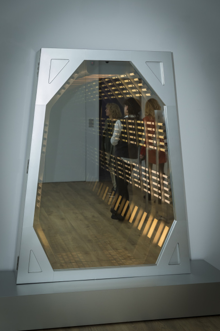 Door-Escape by NOART