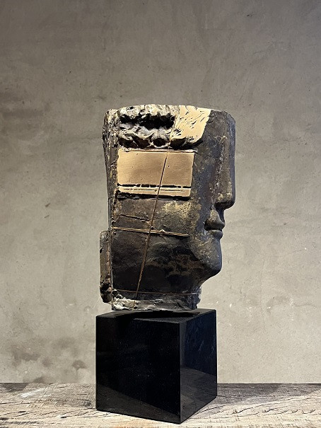 Prima Luce Gala Version III by Thomas Junghans