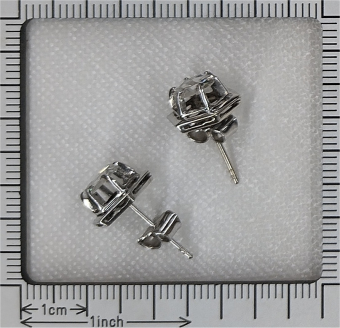 Vintage Art Deco large rose cut diamond earstuds by Unbekannter Künstler