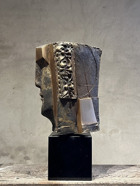 Prima Luce Gala Version III by Thomas Junghans