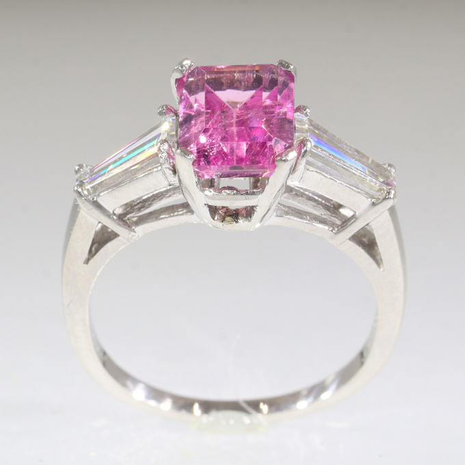Vintage rubelite and diamond platinum engagement ring by Artista Desconhecido