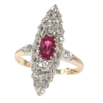 Antique Victorian diamond ring with lovely untreated high quality ruby by Artista Sconosciuto