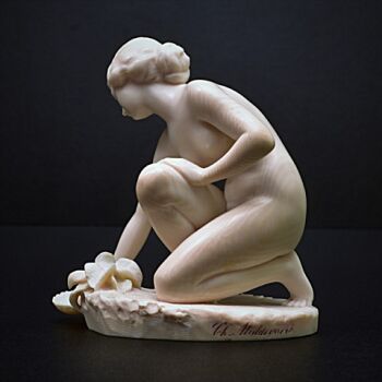 Art deco ivory sculpture Nude girl with shell by C.H Middegaels