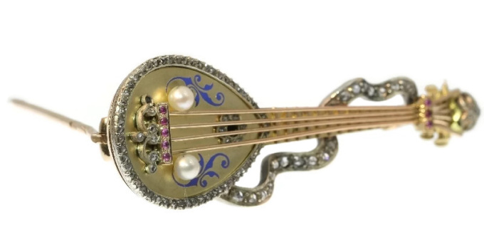 Russian antique brooch mandoline or domra with rose cut diamonds and enamel by Artiste Inconnu