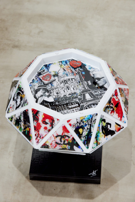 Icons Diamond by Fred Meurice