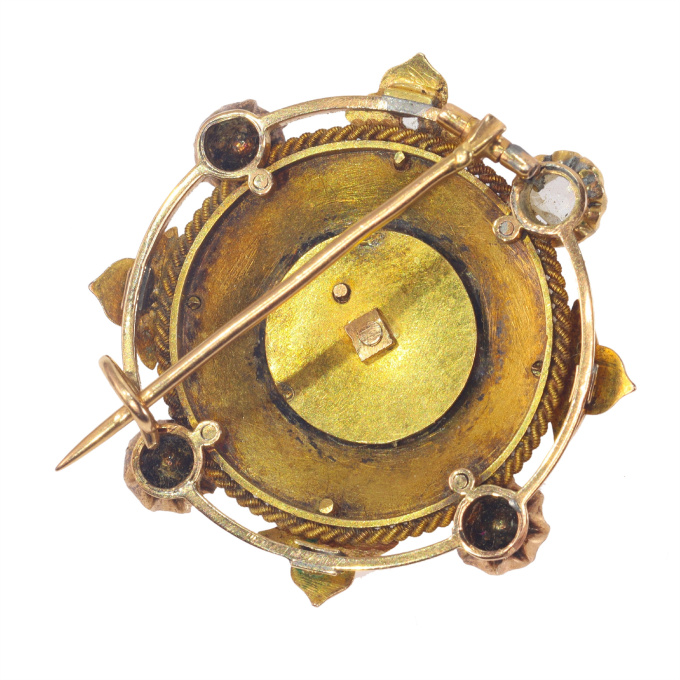 Vintage antique Victorian 18K gold brooch with rose cut diamonds by Artiste Inconnu
