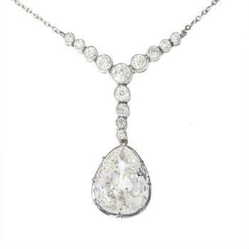 Art Deco Platinum Necklace with Pear-Shaped Diamond, Circa 1920 – Timeless Elegance by Unknown artist