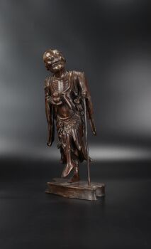 A Chinese Lacquered Wooden Figure Of Li Tieguai, Qing Dynasty, 18th/19th C. by Onbekende Kunstenaar
