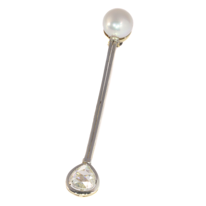 High quality Art Deco pin with large natural pearl and large rose cut diamond by Artista Desconocido