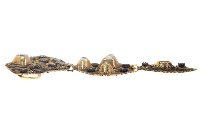 18th Century filigree gold cross pendant table cut diamonds called A la Jeanette by Artista Desconhecido