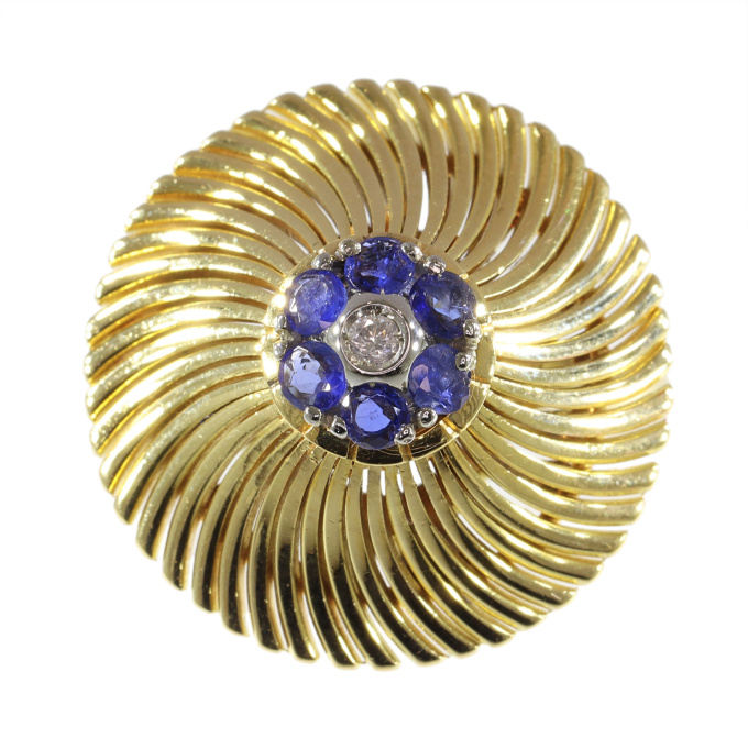 Iconic Vintage 18K Gold Ring from the Sixties, Set with Diamond and Sapphires by Artista Sconosciuto