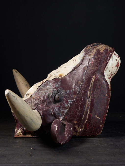 19 th C Butcher's Exterior Shop Sign of a wooden Steer Head covered with polychromed weathered lead by Unbekannter Künstler