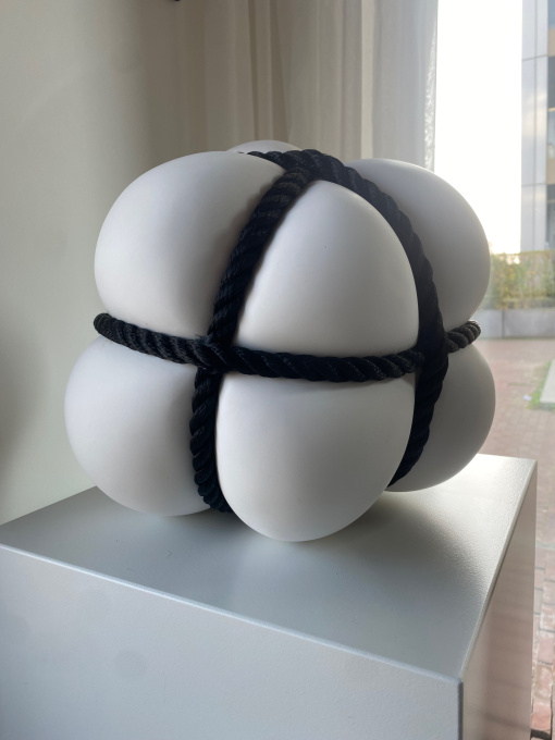 Bondage white (32 cm) by Stephan Marienfeld