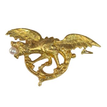 Vintage antique 18K yellow gold griffin dragon brooch by Unbekannter Künstler