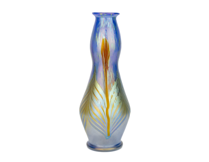 Johann Loetz Witwe – Phänomen Genre vaas in blauw opaal – 1902 by Johann Loetz (Lötz) Witwe Klostermühle