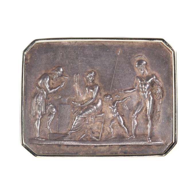 Antique gold and electroplated brooch Thorvaldsen's Venus, Mars and Vulcan by Artiste Inconnu