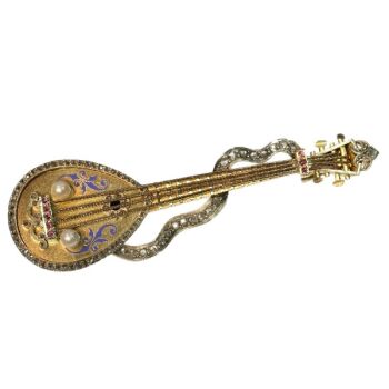Russian antique brooch mandoline or domra with rose cut diamonds and enamel by Artiste Inconnu