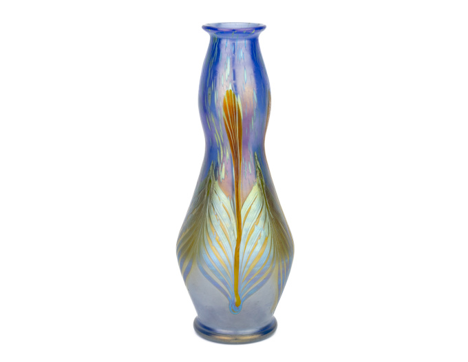 Johann Loetz Witwe – Phänomen Genre vaas in blauw opaal – 1902 by Johann Loetz (Lötz) Witwe Klostermühle