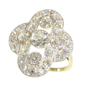 Vintage Deco Elegance: 1930s Diamond Ring by Unbekannter Künstler