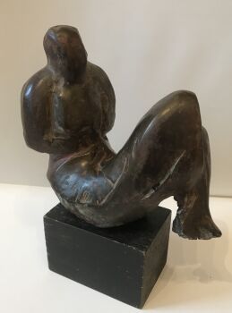 Zittende vrouw by Fioen Blaisse