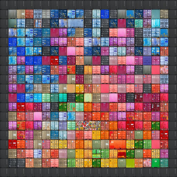 Container Maniac by Didier Engels