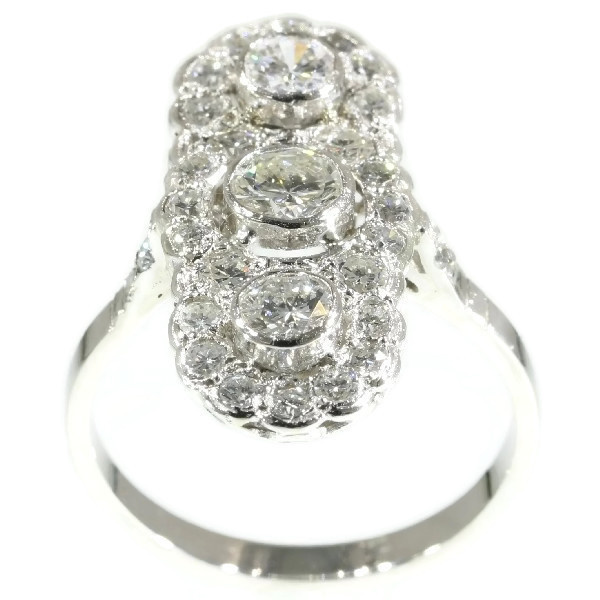 Art Deco engagement ring platinum and diamonds by Artiste Inconnu