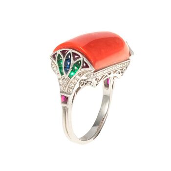Egyptian style ring with precious coral by Artista Sconosciuto