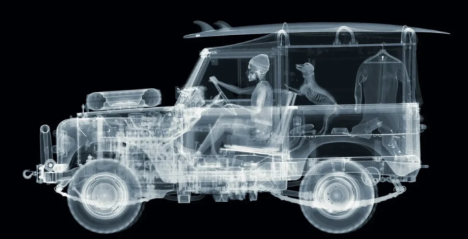 Land Rover Surfs Up (7/15) by Nick Veasey