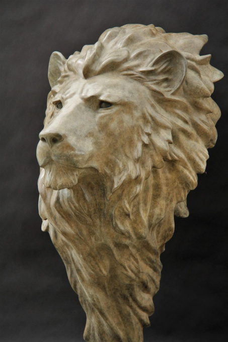 Lion Head (life size) by Gill Parker