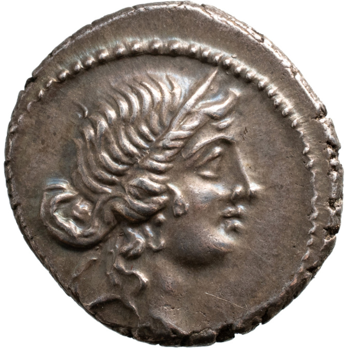 AR Denarius Julius Caesar by Artiste Inconnu