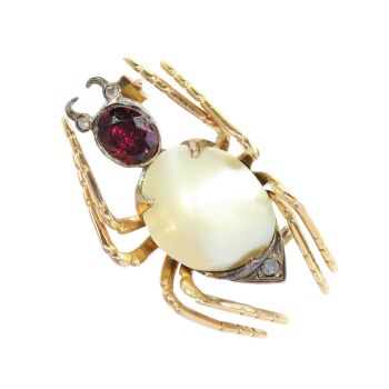 Late Victorian Spider Brooch with Blister Pearl, Garnet and Rose Cut Diamonds by Artista Sconosciuto