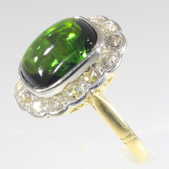 Vintage diamond engagement ring with large verdelite (green tourmaline) by Artista Desconhecido