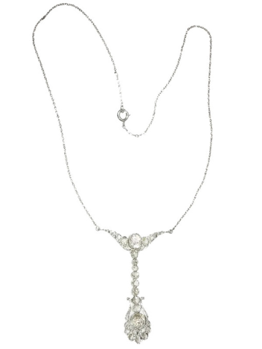 Belle Epoque diamond pendant by Dutch supplier to the court by Onbekende Kunstenaar