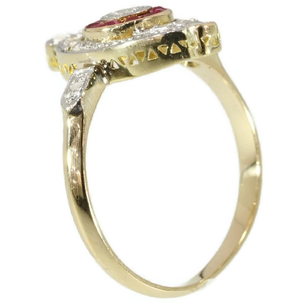 Charming Belle Epoque Art Deco ring with diamonds and rubies by Unknown artist