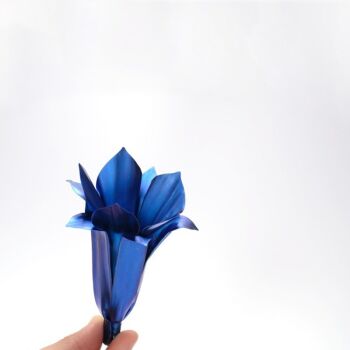 Entian Brooch by David Bielander