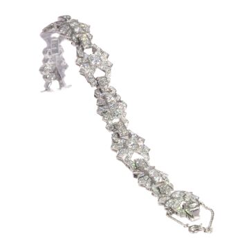 Vintage platinum diamond bracelet Art Deco style made in the Fifties by Artista Desconhecido