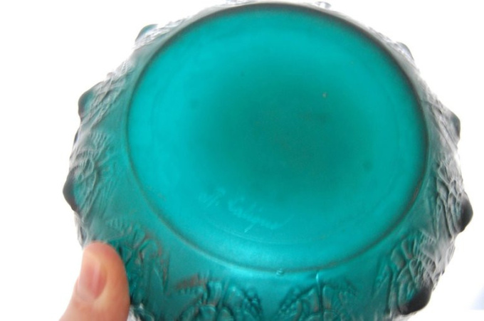 A very rare deep green ‘Fougeres’ Vase designed by R. Lalique by René Lalique