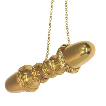 Antique Dutch 18K gold mystery jewel pendant on chain by Artista Desconhecido