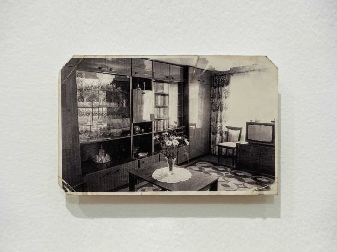 Load-bearing Wall by Daria Khozhai