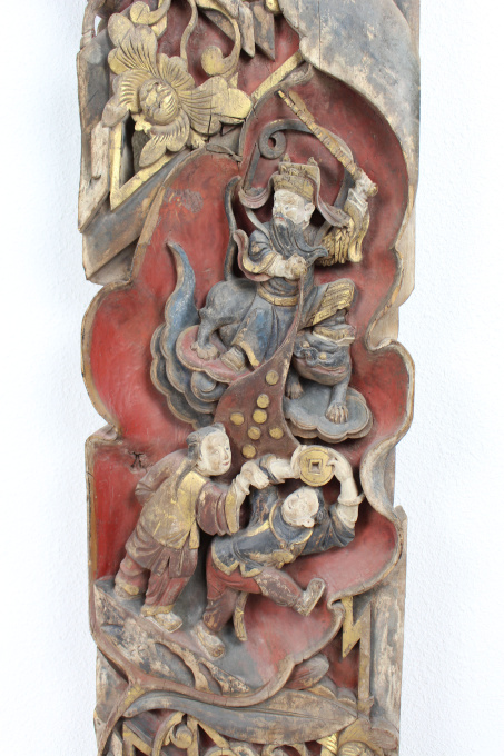 Two large Chinese carved wooden architectural wall panels, Qing dynasty, 19th century by Artista Desconocido